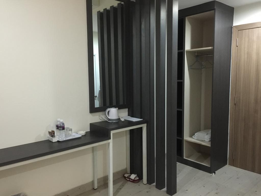Redlink Hotel Batam Chambre photo